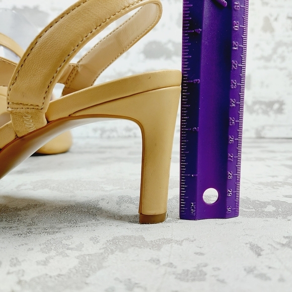 Calvin Klein Larin Leather Pointed Toe Tan Heeled Sandals O407 - Picture 9 of 16
